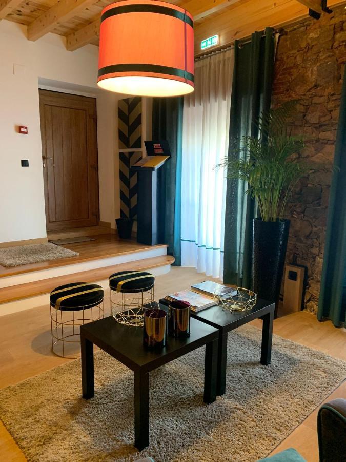 Largo Da Rainha, Guesthouse Merciana Zewnętrze zdjęcie