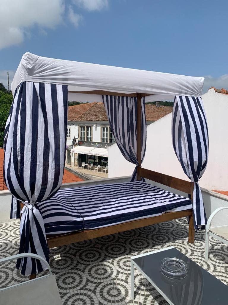 Largo Da Rainha, Guesthouse Merciana Zewnętrze zdjęcie